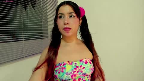 hera online show from April 23, 5:15 am