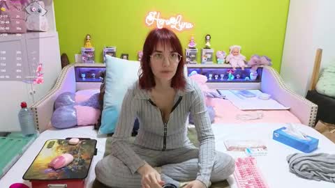 HeraLuna  online show from March 2, 9:43 pm