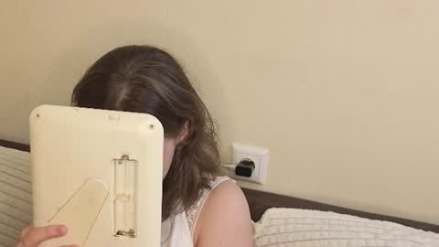 Jane online show from July 19, 7:33 am