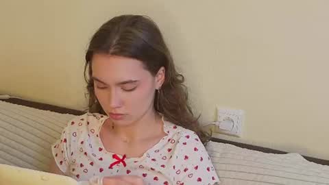Jane online show from July 9, 7:45 am