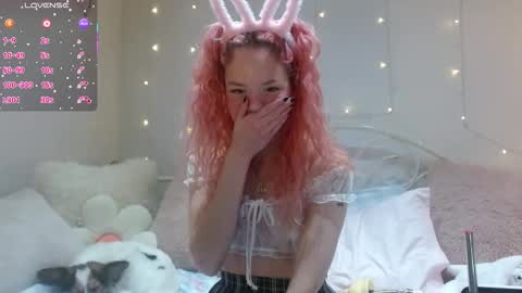 hexbunnie online show from March 21, 1:44 am