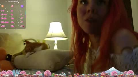 hexbunnie online show from April 16, 2:44 am