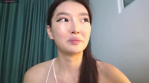 Audrey online show from November 22, 2:37 pm