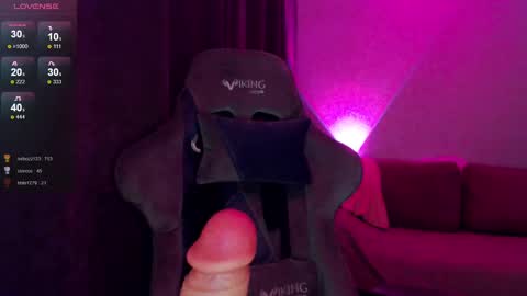 Snapshot of hey_nora_ chatting on December 22, 5:44 am  Nora  online show from December 22, 5:44 am