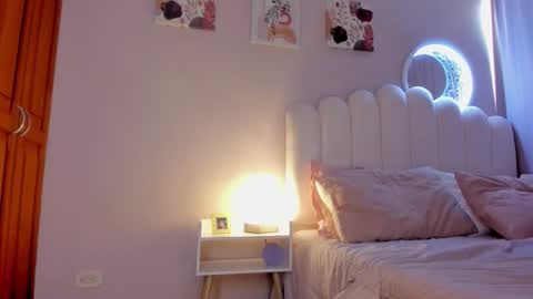 Martina Ricci Show schedule Monday to Friday 8am colombia time I work some weekends  online show from November 24, 5:33 pm