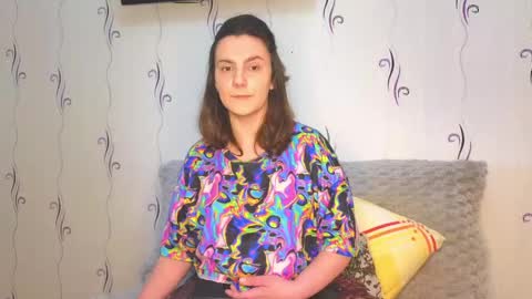 Heyy baddie online show from April 14, 8:28 am