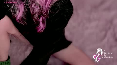 Gwen Elise online show from November 21, 7:23 pm