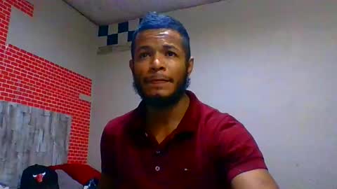 Snapshot of hhhjnf1 chatting on October 21, 6:11 pm hhhjnf1 online show from October 21, 6:11 pm