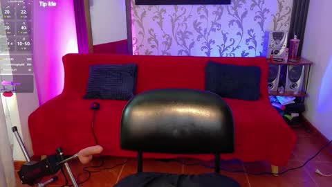 Hi Marceline online show from March 4, 8:50 pm