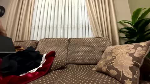 hihi9697 online show from April 26, 11:35 pm