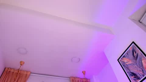 HIILARY online show from February 27, 11:48 pm