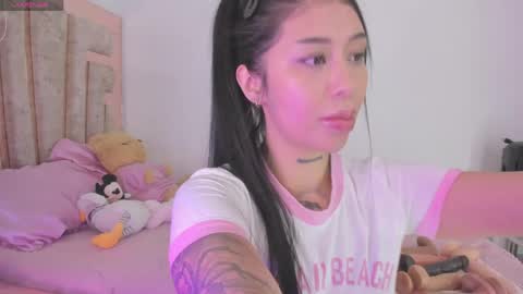 LUNA new account  FOLLOW ME online show from May 23, 9:55 pm