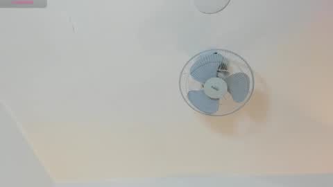 hilary_tailor online show from January 16, 5:55 pm