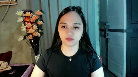 hilarymolly online show from March 4, 7:27 am