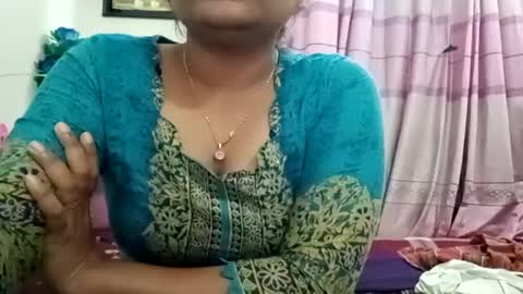 himuhimu22 online show from March 8, 1:14 pm