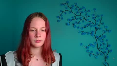 Hinata online show from April 1, 5:21 pm