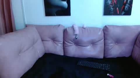 hinata lee online show from September 12, 11:07 pm