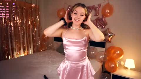 Leya Day Mary Night   PvT Open online show from March 6, 6:59 pm