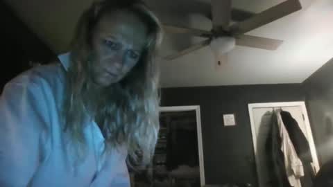 hisbadhabit40 online show from December 2, 5:04 am