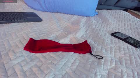 Hisoka online show from October 17, 11:42 pm