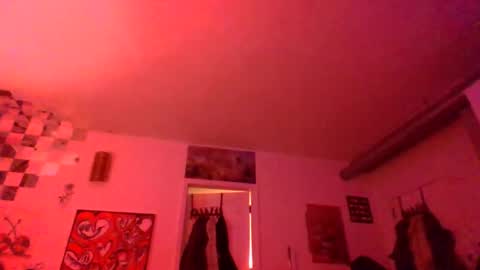 hknox714 online show from December 14, 6:30 am