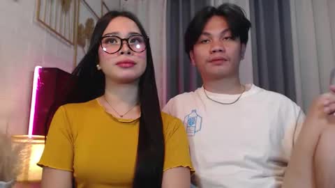 hoelymolly online show from March 18, 6:03 pm