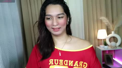 Hoelymorri online show from January 8, 11:32 pm