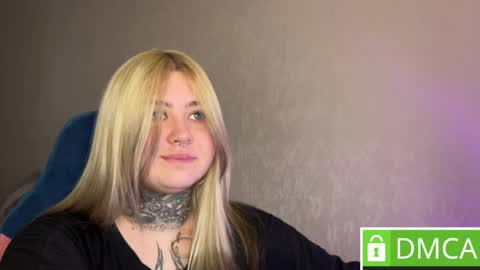 hoffmanite online show from April 18, 9:44 am