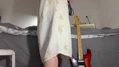 amy online show from April 20, 6:11 pm