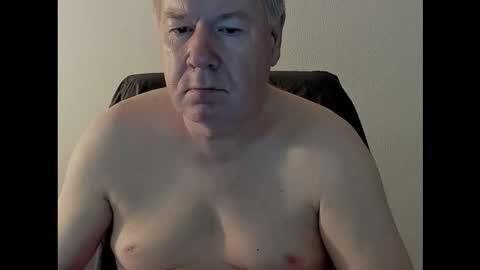 Holger online show from October 4, 2:15 pm