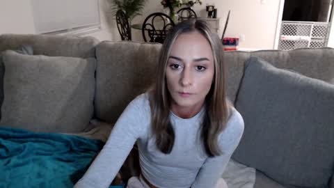 Holi Hurricane online show from December 27, 4:15 am