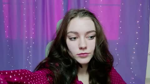 Lana online show from March 6, 2:38 pm