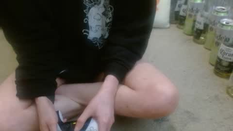 Holly Hawkes online show from April 11, 2:05 am