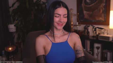 Holly Linder online show from September 20, 2:14 am