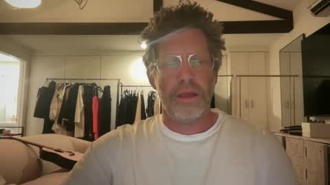 hollywooddaddy5 online show from September 22, 4:05 am