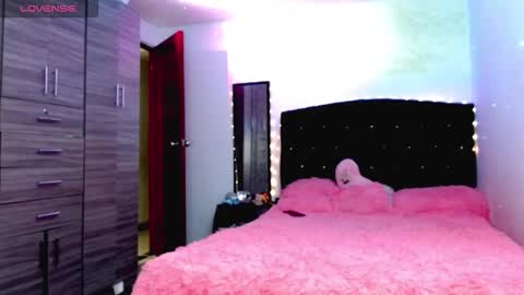 Juli online show from November 26, 3:48 am