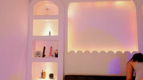 Holy Lux online show from June 5, 11:15 am