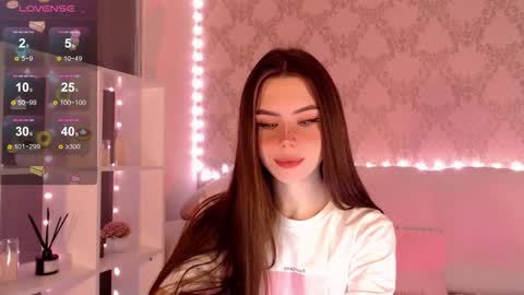 Snapshot of holymiax chatting on September 14, 3:53 am Mia online show from September 14, 3:53 am