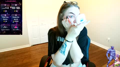 Viktoria online show from January 31, 10:10 pm