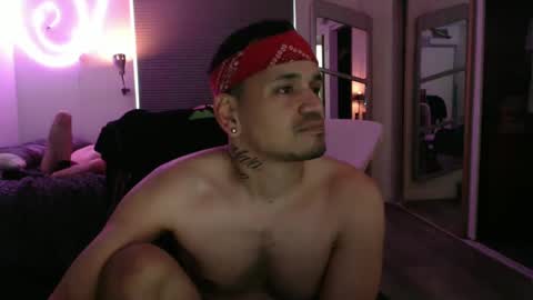 Snapshot of homeboylab chatting on January 27, 8:39 pm Richie online show from January 27, 8:39 pm