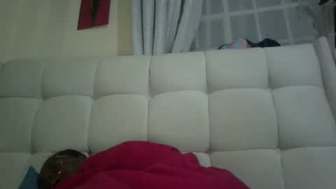 Honevey online show from April 18, 6:43 pm