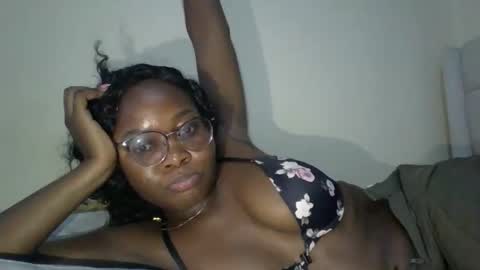 Honevey online show from April 16, 4:29 pm