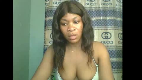 Flora online show from November 4, 5:03 pm