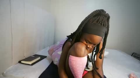 honey drop online show from March 20, 2:05 am