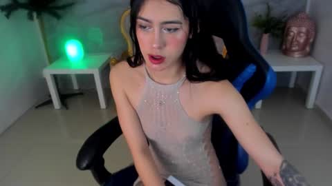 HONEY  online show from October 13, 1:35 pm