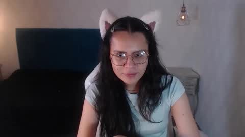 Emily online show from February 3, 3:27 pm