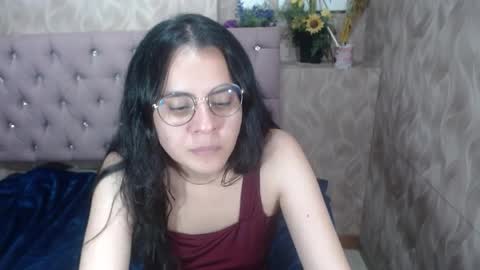 Emily online show from April 8, 5:38 pm