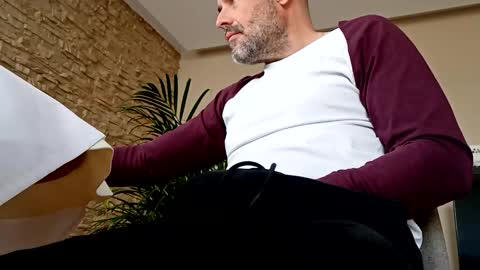 honeydaddyforyou online show from April 23, 8:11 am