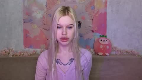 Lisa online show from February 2, 3:59 am