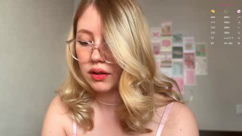 Audrey online show from January 31, 3:41 am